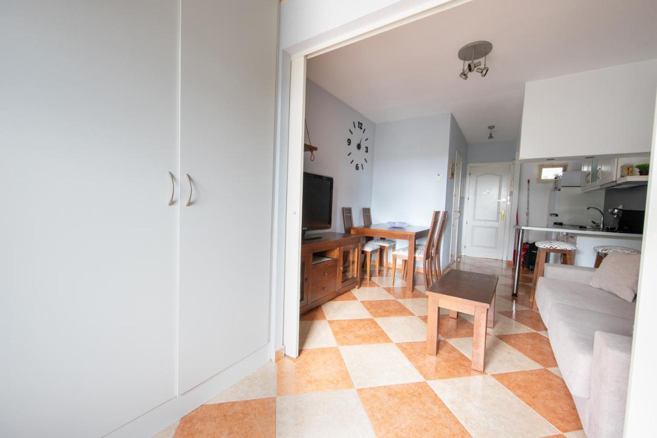 Apartamento Daniel 贝纳尔马德纳 外观 照片