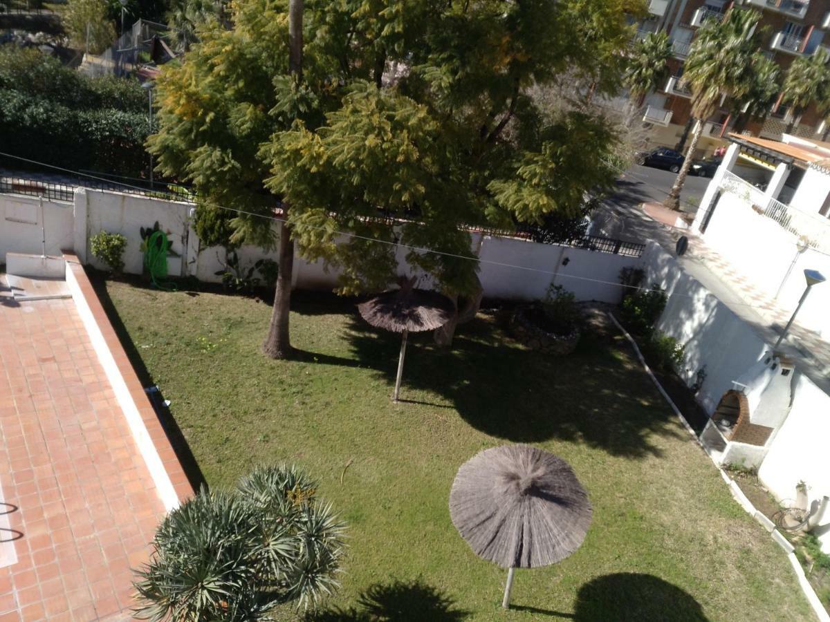 Apartamento Daniel 贝纳尔马德纳 外观 照片